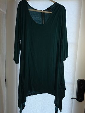 Women’s Dark Green Draped Tunic Top